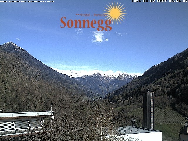 Archiv Foto Webcam Saltaus bei Meran: Hotel Sonnegg