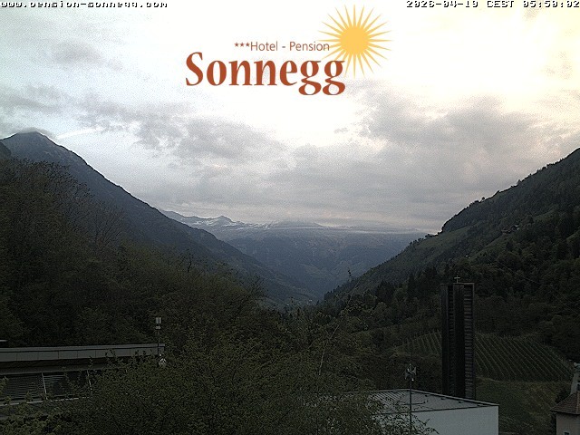 Archiv Foto Webcam Saltaus bei Meran: Hotel Sonnegg