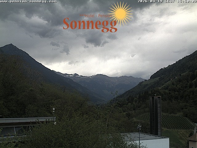 Archiv Foto Webcam Saltaus bei Meran: Hotel Sonnegg