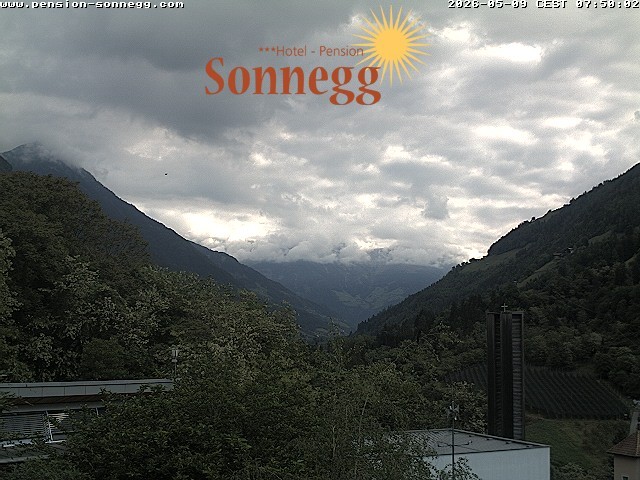 Archiv Foto Webcam Saltaus bei Meran: Hotel Sonnegg