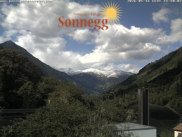 Archiv Foto Webcam Saltaus bei Meran: Hotel Sonnegg