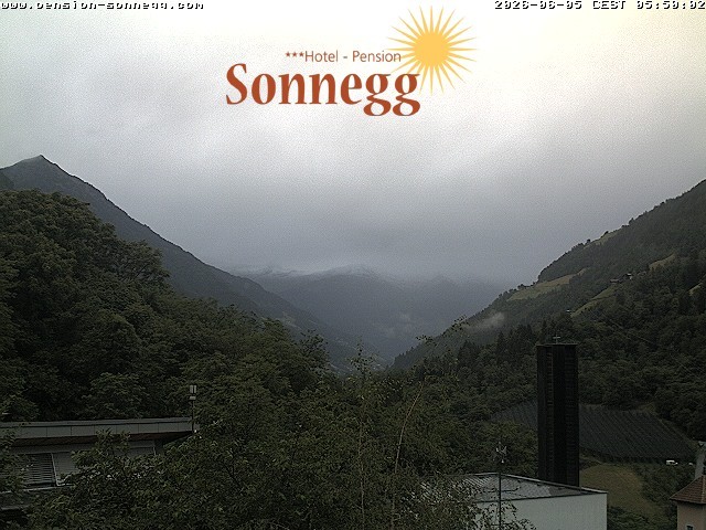 Archiv Foto Webcam Saltaus bei Meran: Hotel Sonnegg