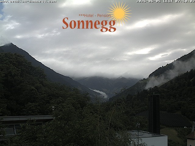 Archiv Foto Webcam Saltaus bei Meran: Hotel Sonnegg