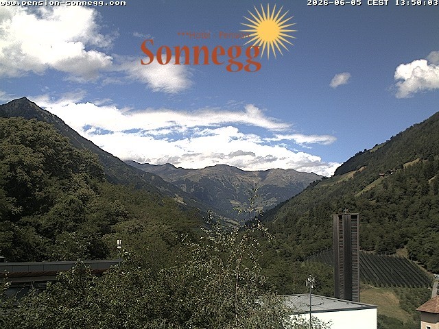 Archiv Foto Webcam Saltaus bei Meran: Hotel Sonnegg