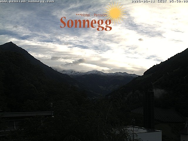 Archiv Foto Webcam Saltaus bei Meran: Hotel Sonnegg