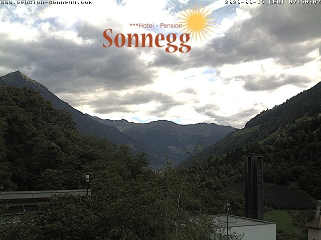 Archiv Foto Webcam Saltaus bei Meran: Hotel Sonnegg