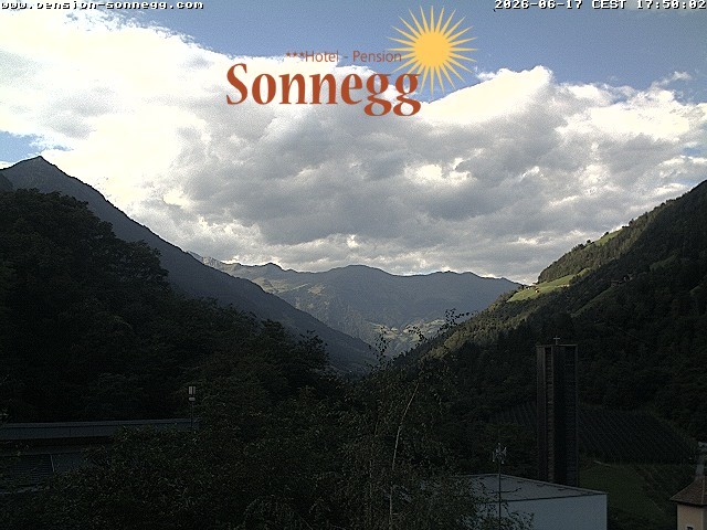 Archiv Foto Webcam Saltaus bei Meran: Hotel Sonnegg
