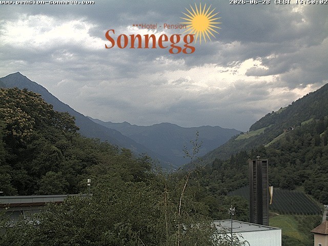Archiv Foto Webcam Saltaus bei Meran: Hotel Sonnegg