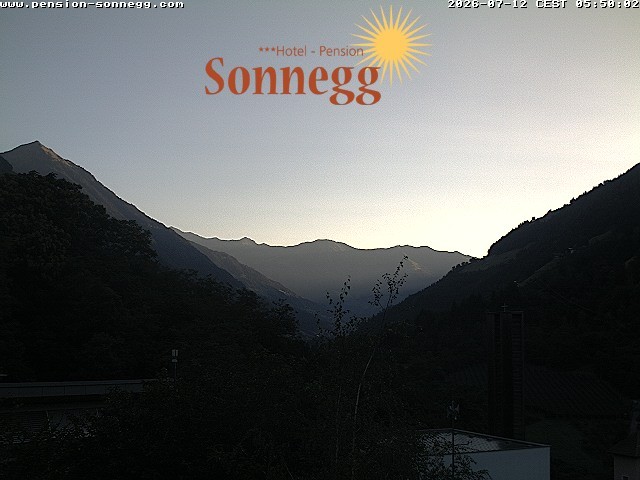 Archiv Foto Webcam Saltaus bei Meran: Hotel Sonnegg