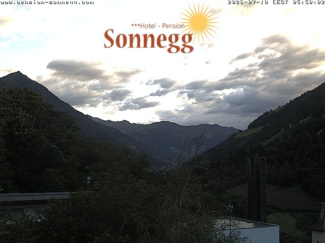 Archiv Foto Webcam Saltaus bei Meran: Hotel Sonnegg