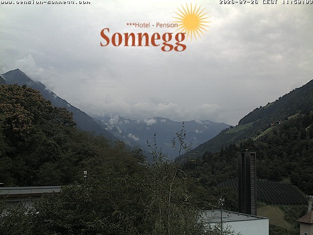 Archiv Foto Webcam Saltaus bei Meran: Hotel Sonnegg