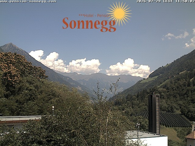 Archiv Foto Webcam Saltaus bei Meran: Hotel Sonnegg