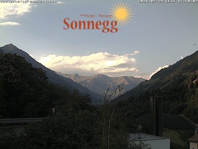 Archiv Foto Webcam Saltaus bei Meran: Hotel Sonnegg