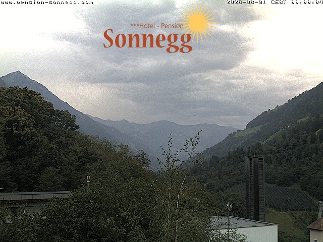 Archiv Foto Webcam Saltaus bei Meran: Hotel Sonnegg