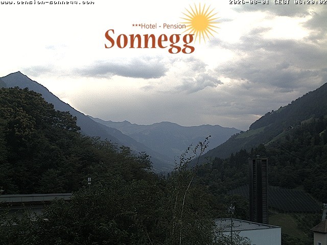 Archiv Foto Webcam Saltaus bei Meran: Hotel Sonnegg