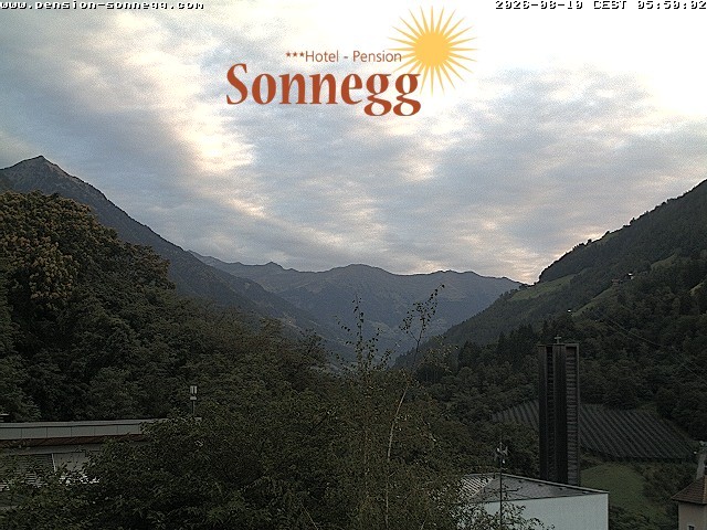 Archiv Foto Webcam Saltaus bei Meran: Hotel Sonnegg
