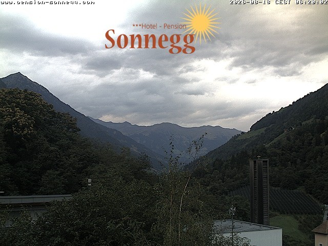 Archiv Foto Webcam Saltaus bei Meran: Hotel Sonnegg