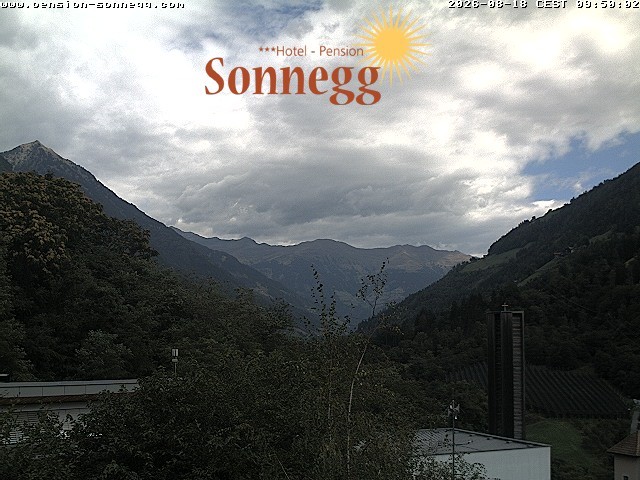 Archiv Foto Webcam Saltaus bei Meran: Hotel Sonnegg