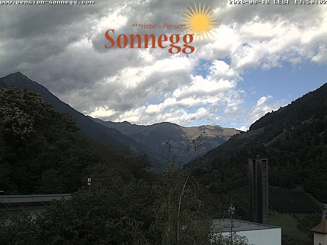 Archiv Foto Webcam Saltaus bei Meran: Hotel Sonnegg