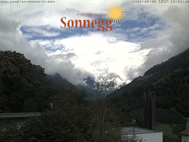 Archiv Foto Webcam Saltaus bei Meran: Hotel Sonnegg