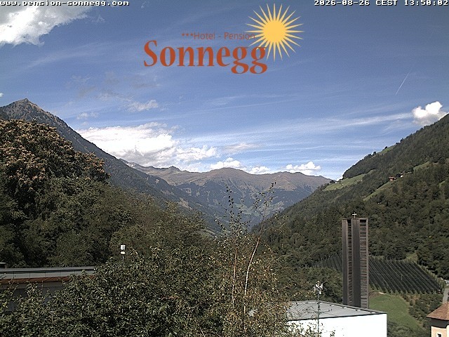 Archiv Foto Webcam Saltaus bei Meran: Hotel Sonnegg