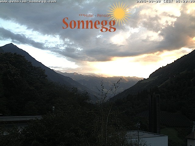 Archiv Foto Webcam Saltaus bei Meran: Hotel Sonnegg