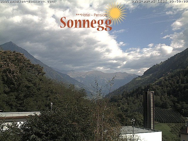 Archiv Foto Webcam Saltaus bei Meran: Hotel Sonnegg