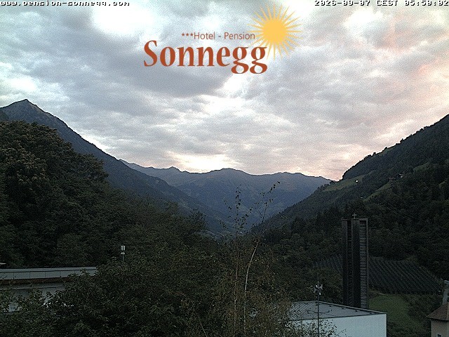 Archiv Foto Webcam Saltaus bei Meran: Hotel Sonnegg