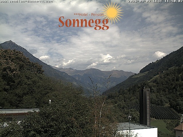 Archiv Foto Webcam Saltaus bei Meran: Hotel Sonnegg