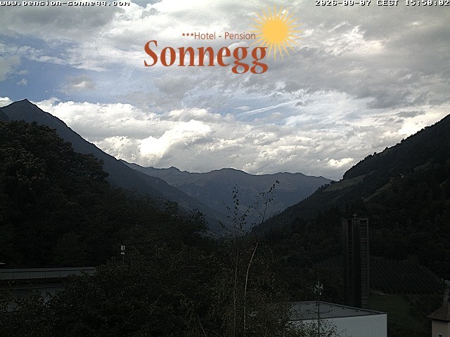 Archiv Foto Webcam Saltaus bei Meran: Hotel Sonnegg