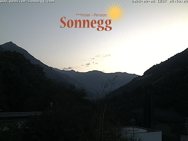 Archiv Foto Webcam Saltaus bei Meran: Hotel Sonnegg