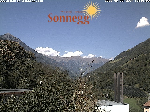 Archiv Foto Webcam Saltaus bei Meran: Hotel Sonnegg