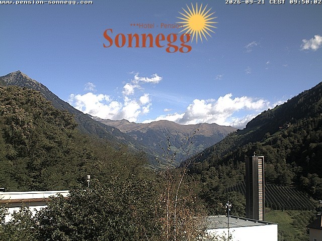 Archiv Foto Webcam Saltaus bei Meran: Hotel Sonnegg