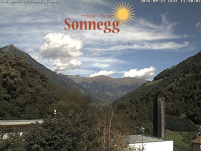 Archiv Foto Webcam Saltaus bei Meran: Hotel Sonnegg