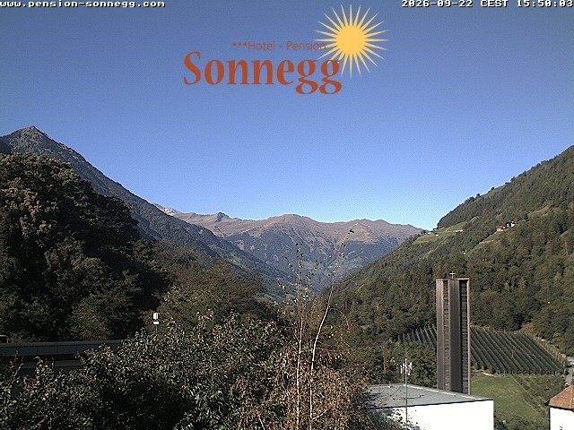 Archiv Foto Webcam Saltaus bei Meran: Hotel Sonnegg