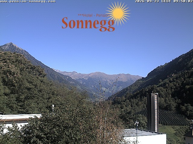 Archiv Foto Webcam Saltaus bei Meran: Hotel Sonnegg