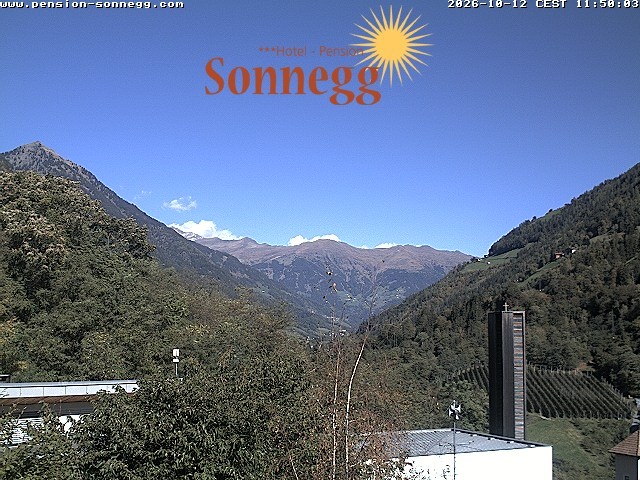 Archiv Foto Webcam Saltaus bei Meran: Hotel Sonnegg