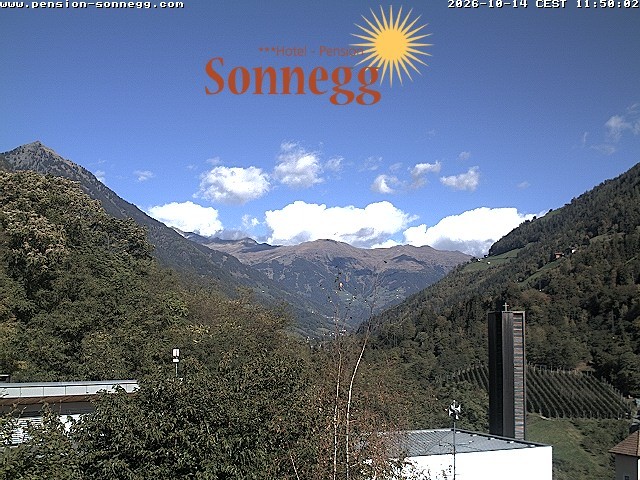 Archiv Foto Webcam Saltaus bei Meran: Hotel Sonnegg