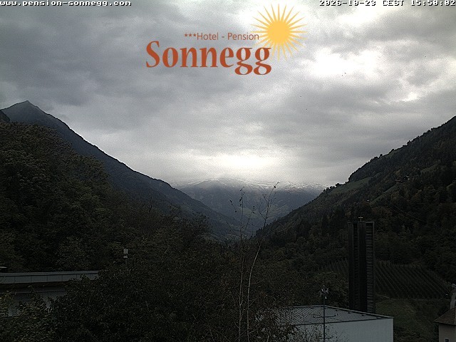 Archiv Foto Webcam Saltaus bei Meran: Hotel Sonnegg