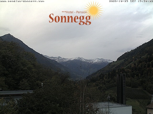 Archiv Foto Webcam Saltaus bei Meran: Hotel Sonnegg