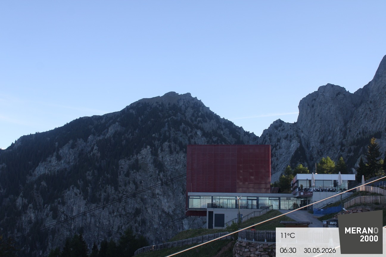 Archiv Foto Webcam Bergstation Falzleben, Meran