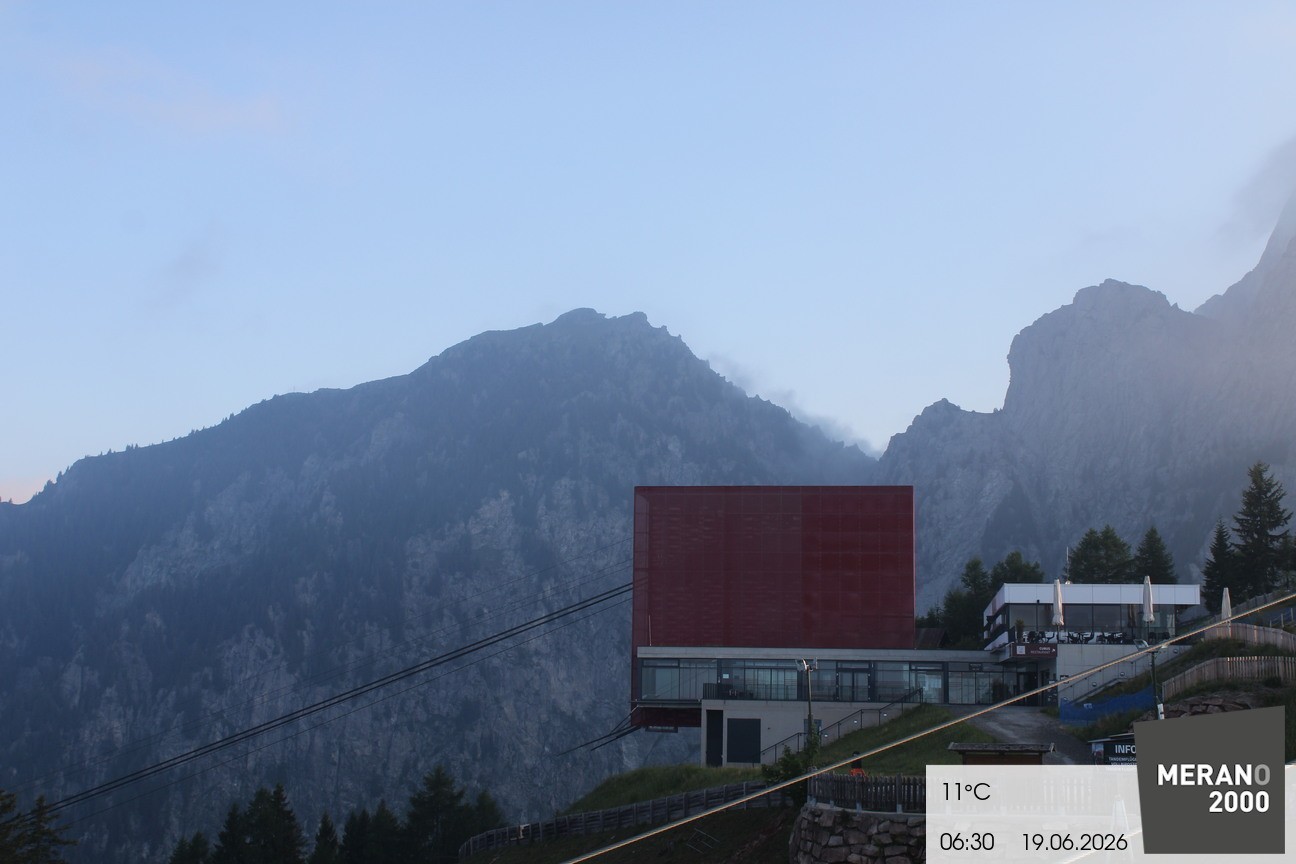 Archiv Foto Webcam Bergstation Falzleben, Meran