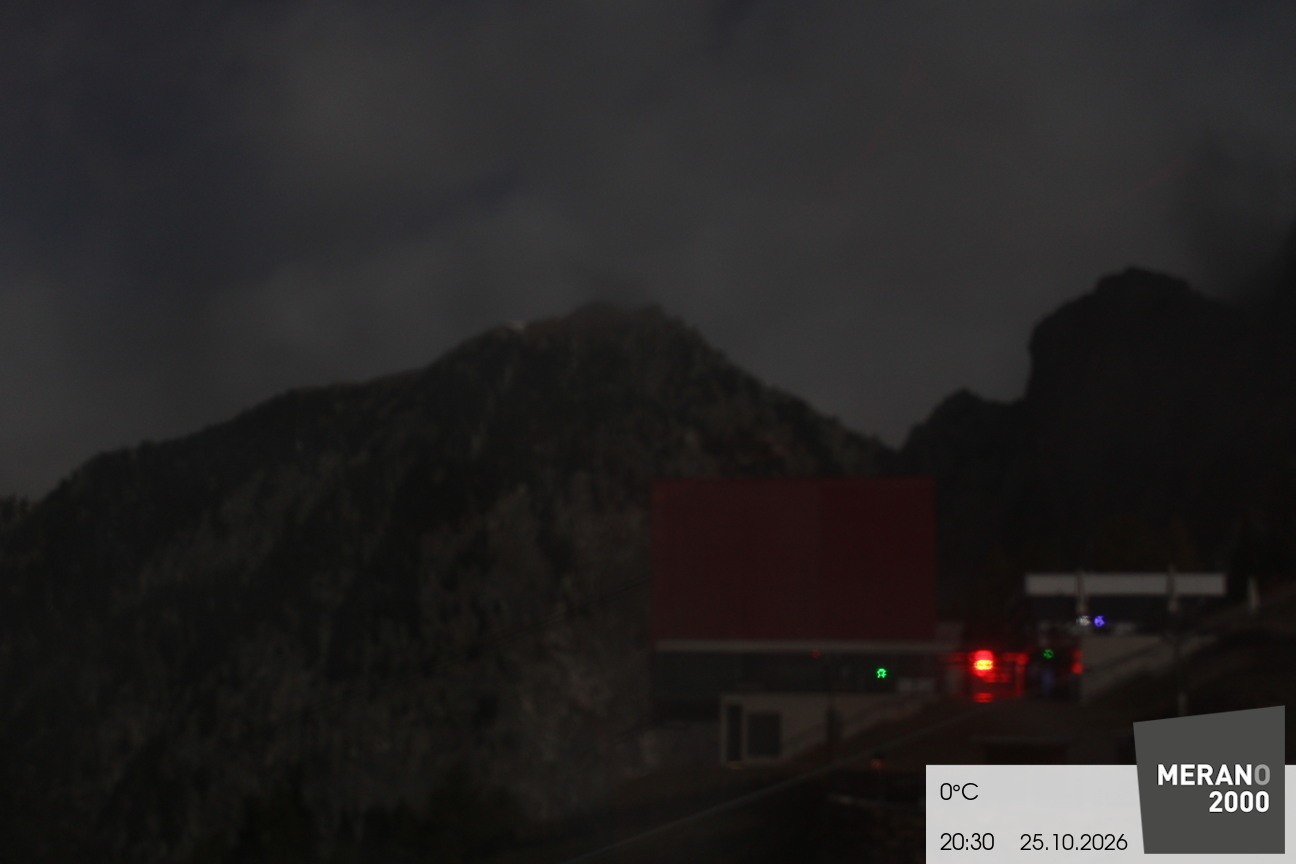Archiv Foto Webcam Bergstation Falzleben, Meran