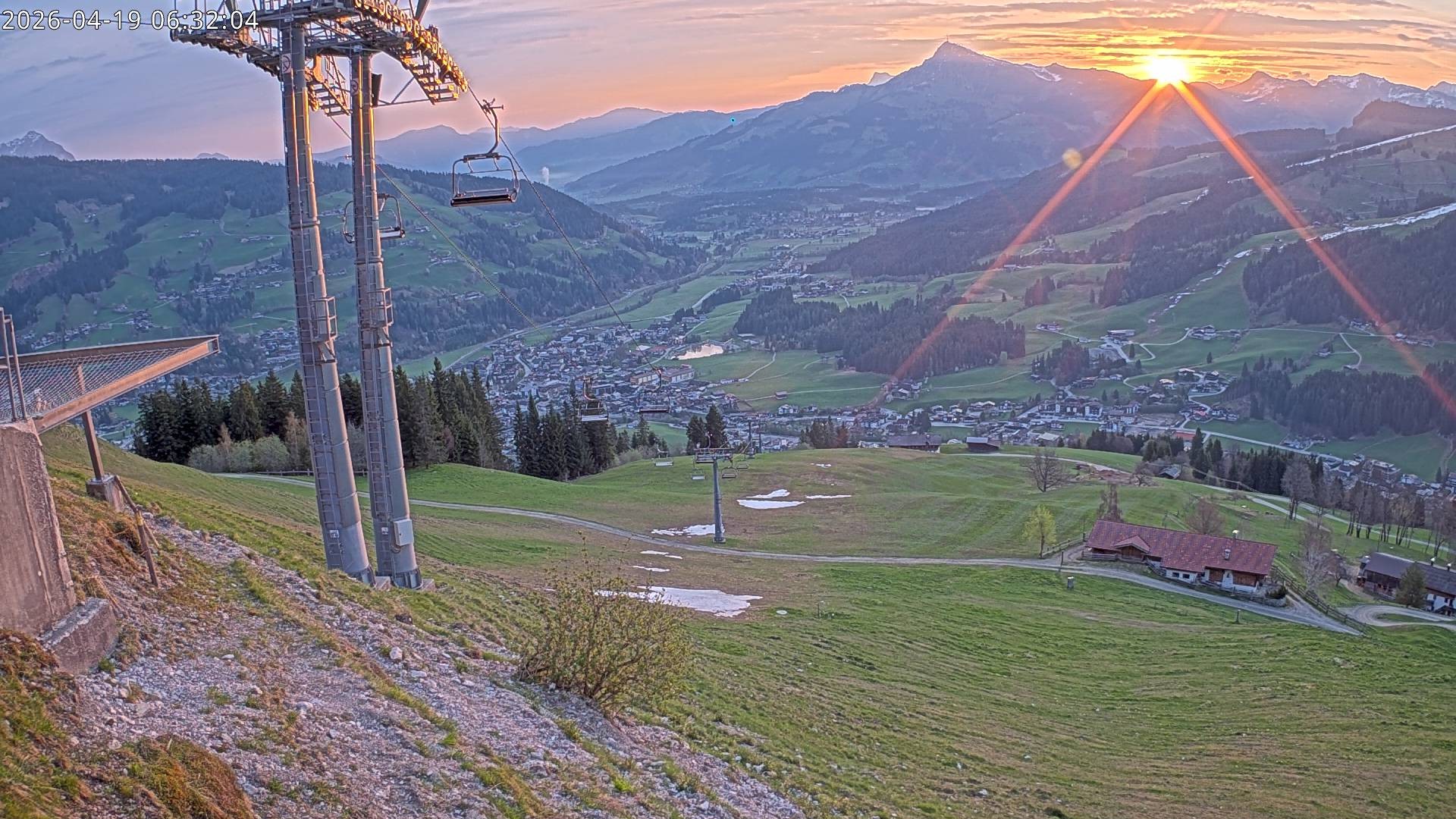 Archived image Webcam Gaisberg mountain station