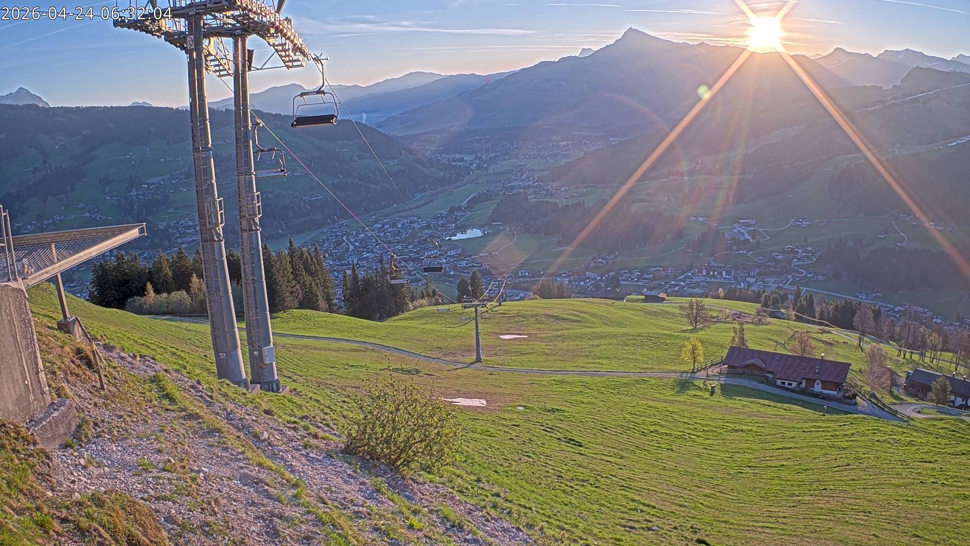 Archived image Webcam Gaisberg mountain station