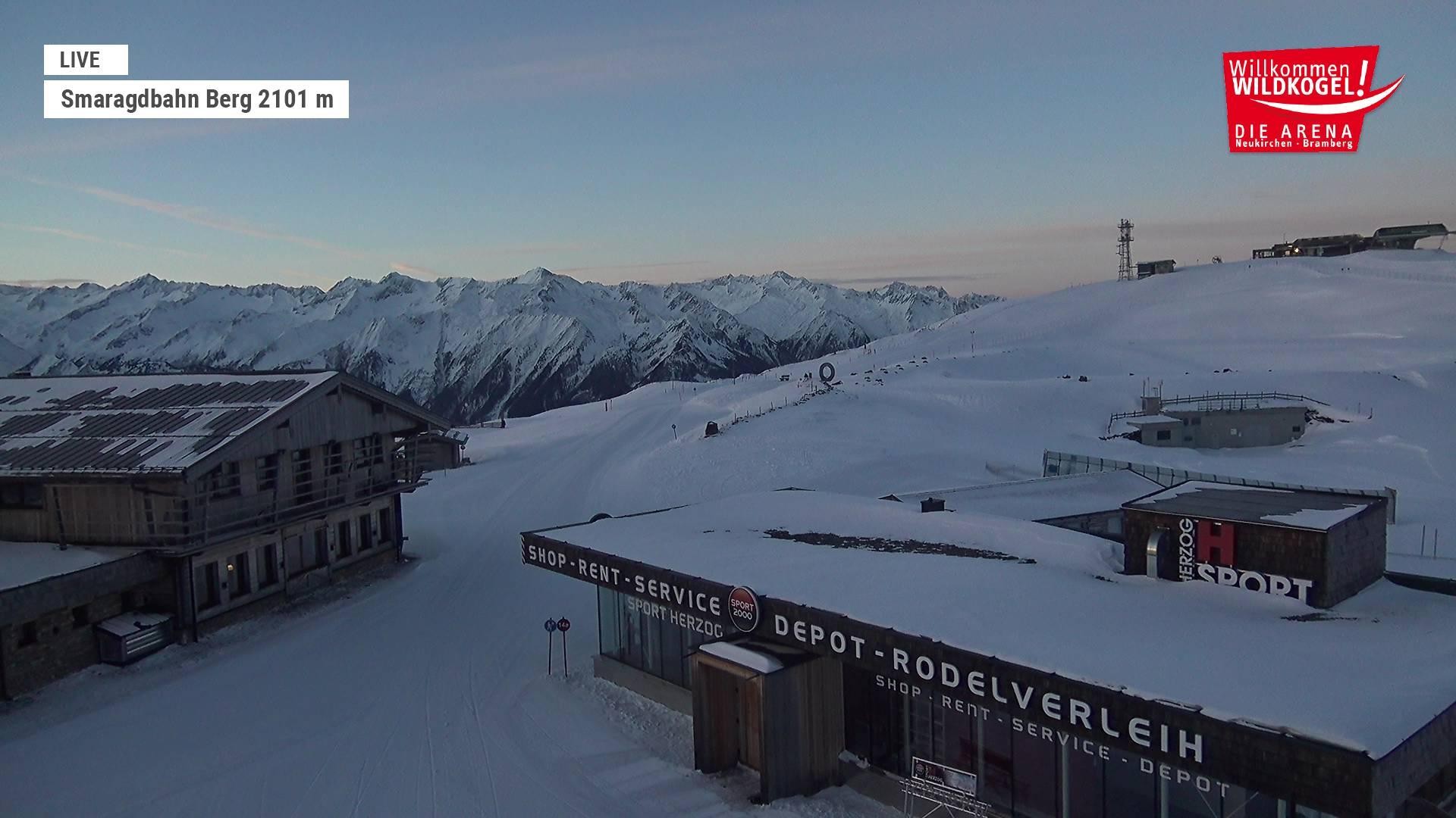 Archiv Foto Webcam Bergstation Smaragdbahn (Wildkogel-Arena)