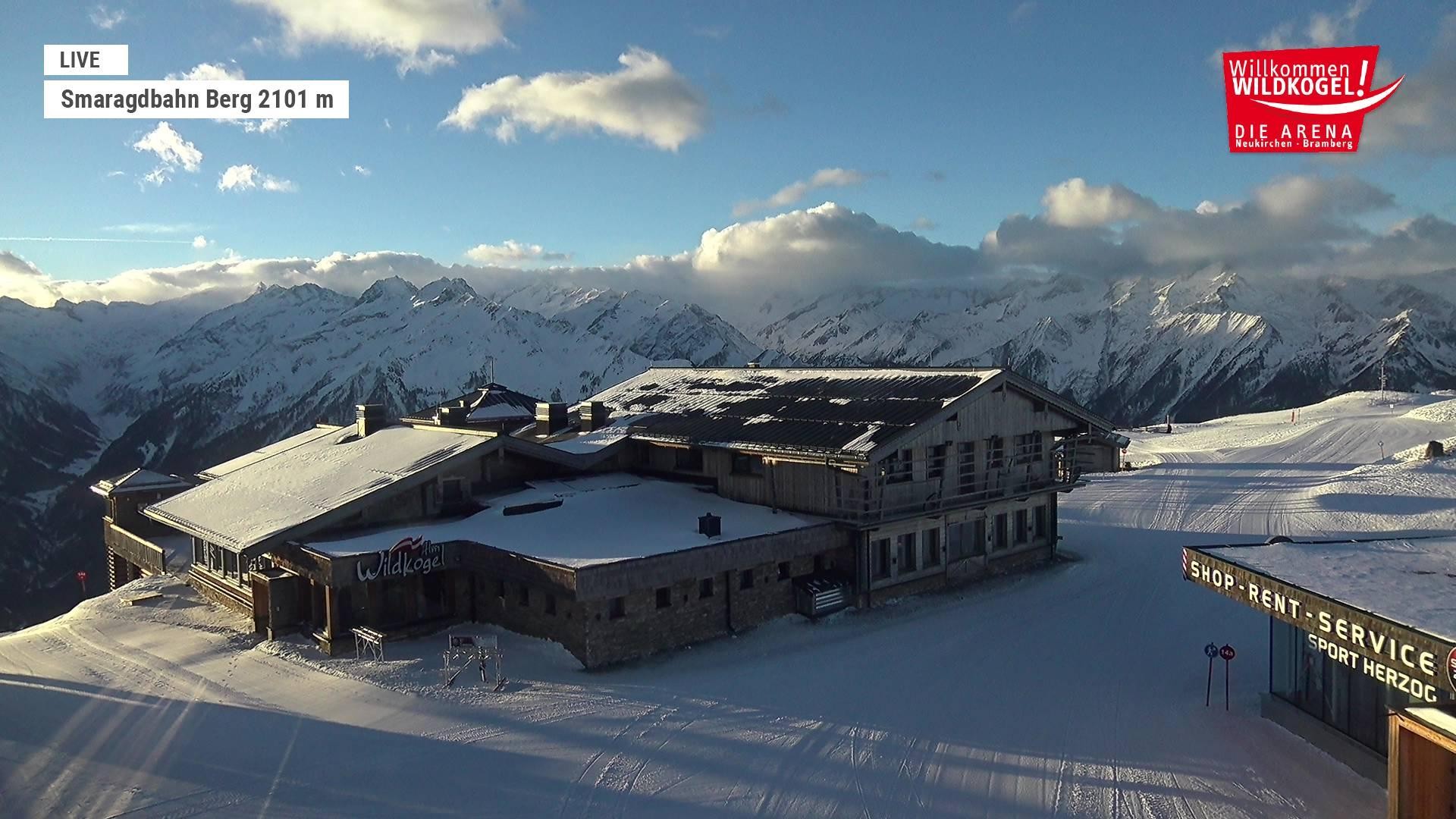 Archiv Foto Webcam Bergstation Smaragdbahn (Wildkogel-Arena)