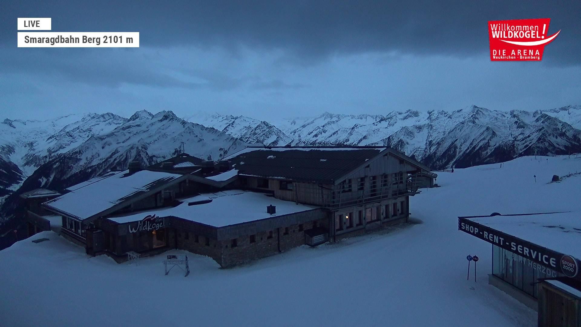 Archiv Foto Webcam Bergstation Smaragdbahn (Wildkogel-Arena)