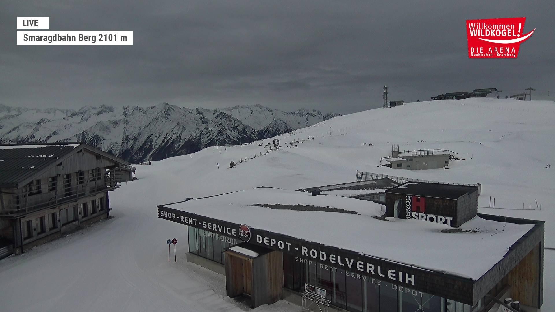 Archiv Foto Webcam Bergstation Smaragdbahn (Wildkogel-Arena)