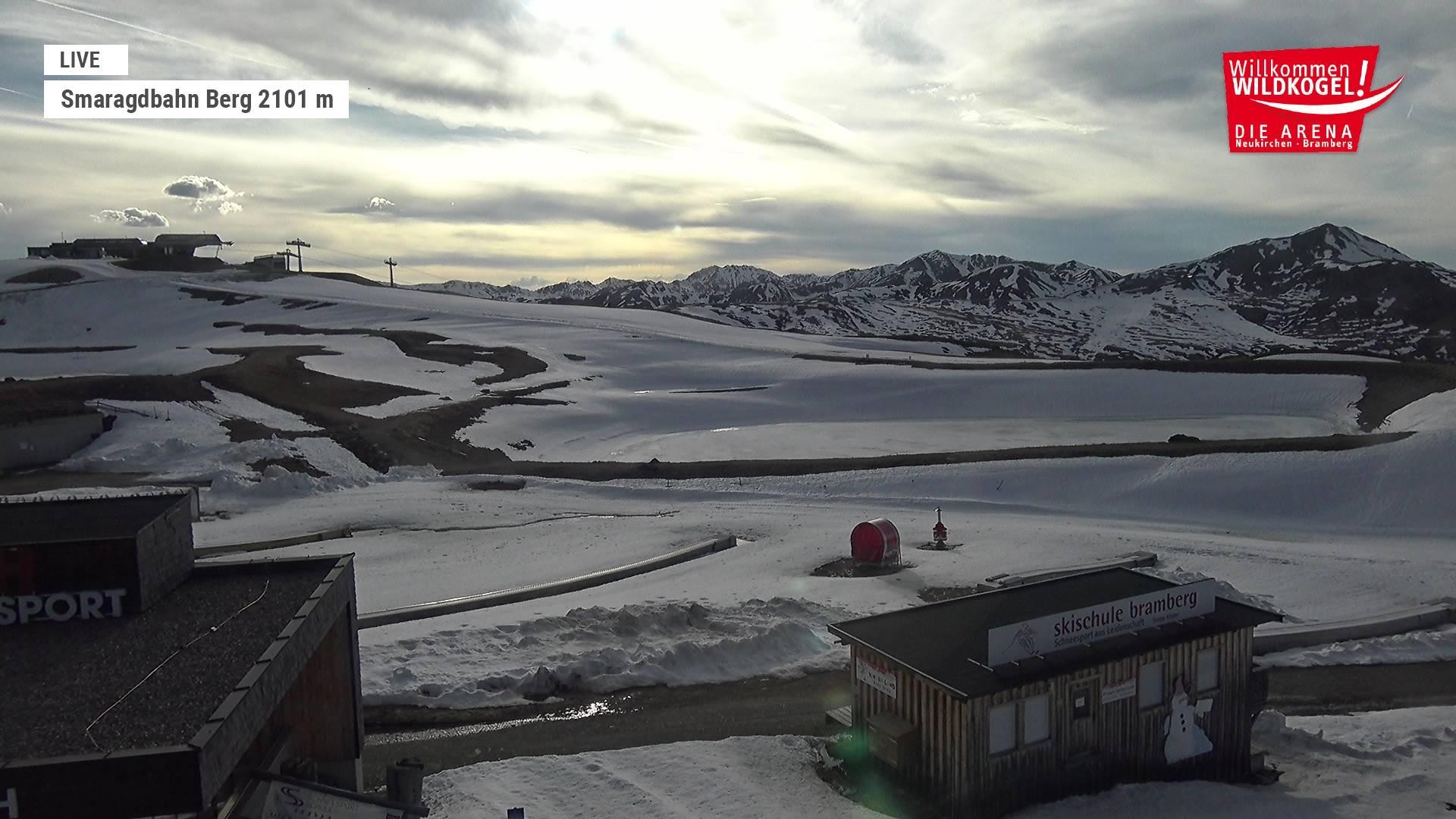 Archiv Foto Webcam Bergstation Smaragdbahn (Wildkogel-Arena)